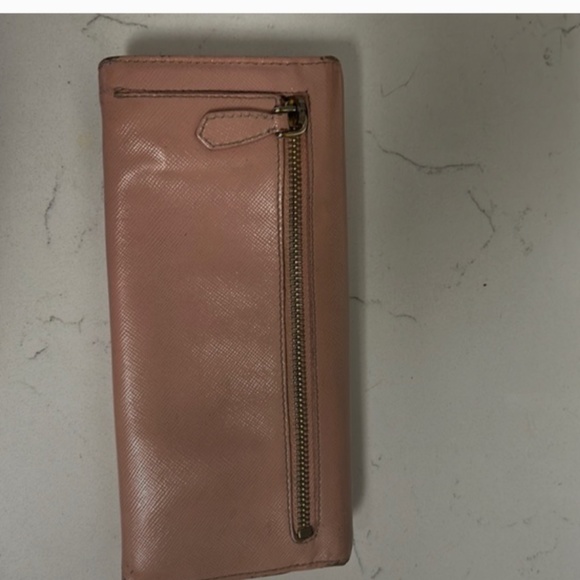 Prada Saffiano Bow Wallet in Pink - Picture 9 of 13